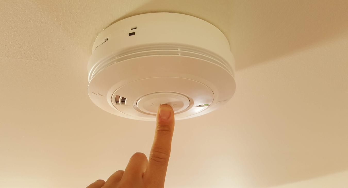 smoke and fire alarm install in cwmbran