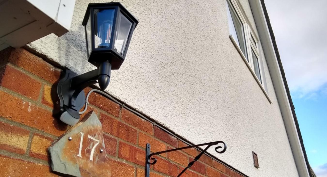 Small job electrician Craigo